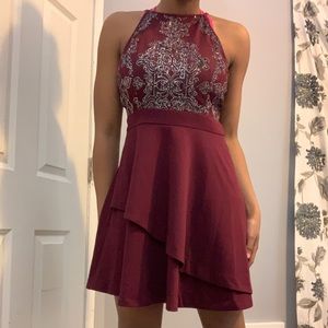 Cute dress for homecoming or any other events!